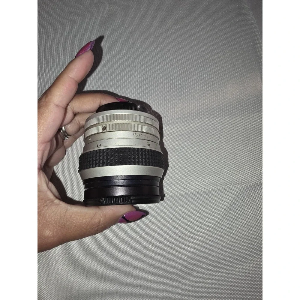 Hanimex Automatic 28mm f/2.8 Wide Angle Lens w/ Tiffen 52mm Skylight‎ Filter-Vtg